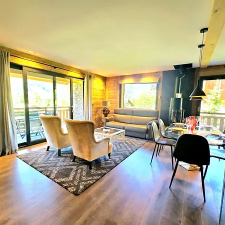 Elegant 3 Bedrooms * 프라즈쉬아를리