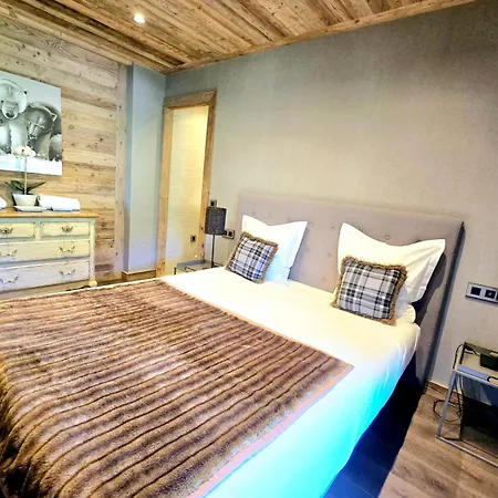 Elegant 3 Bedrooms 아파트 *