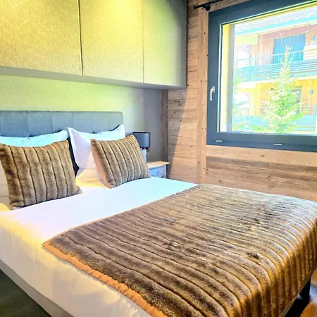 Elegant 3 Bedrooms 프라즈쉬아를리