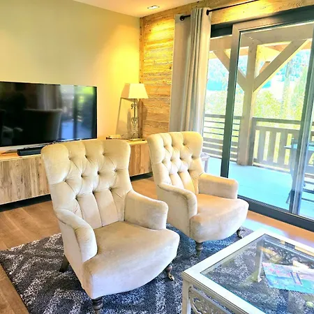 Elegant 3 Bedrooms 프라즈쉬아를리