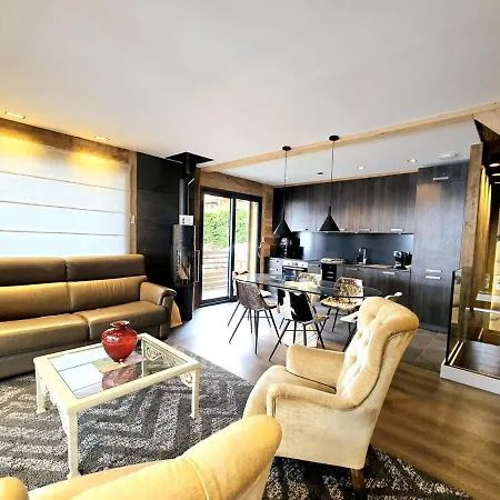 Elegant 3 Bedrooms *