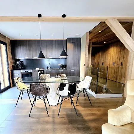 アパート Elegant 3 Bedrooms プラーズ・シュル・アルリー
